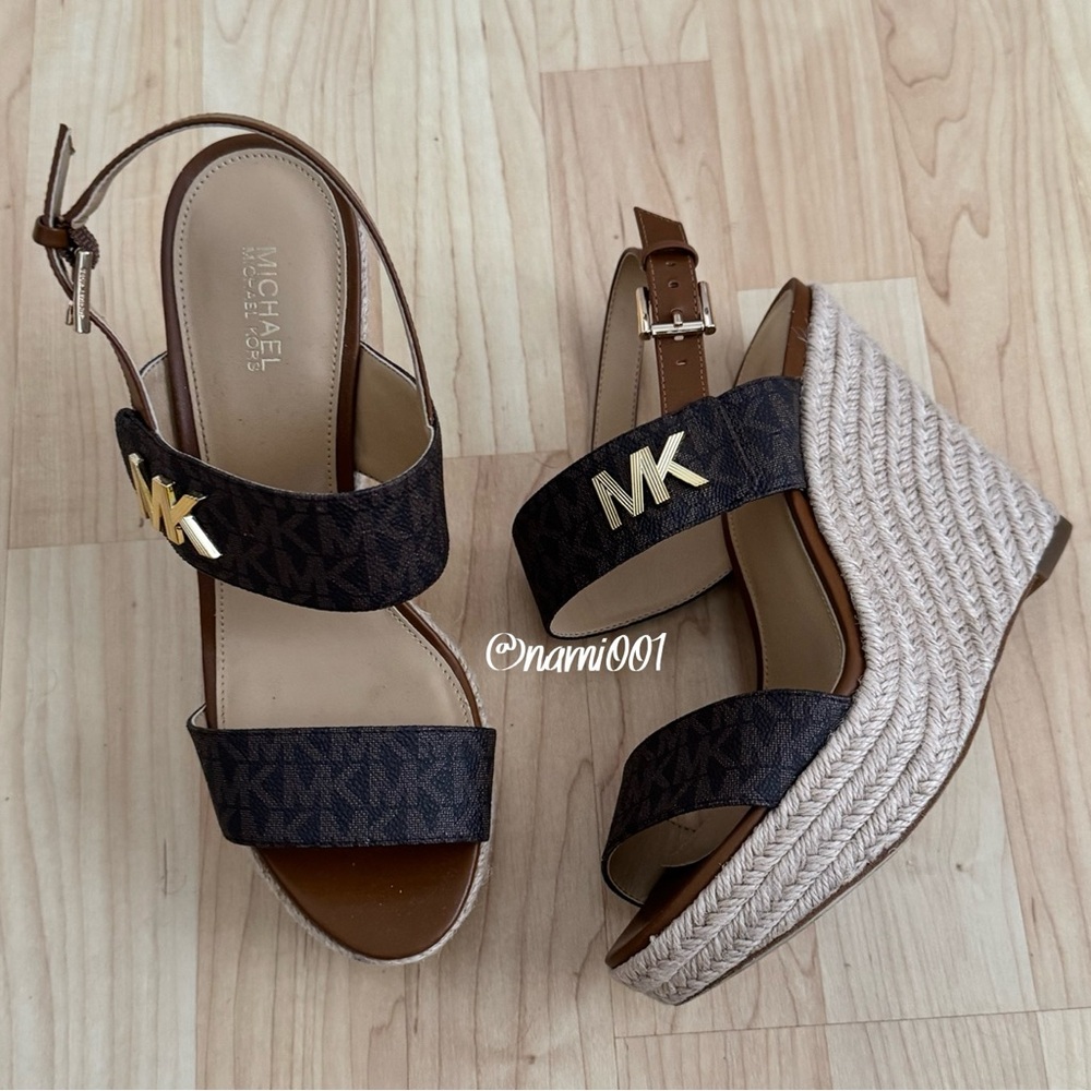 MICHAEL Michael Kors Brown Monogram Deanna Wedges Sandals with Logo Straps - Picture 2 of 9